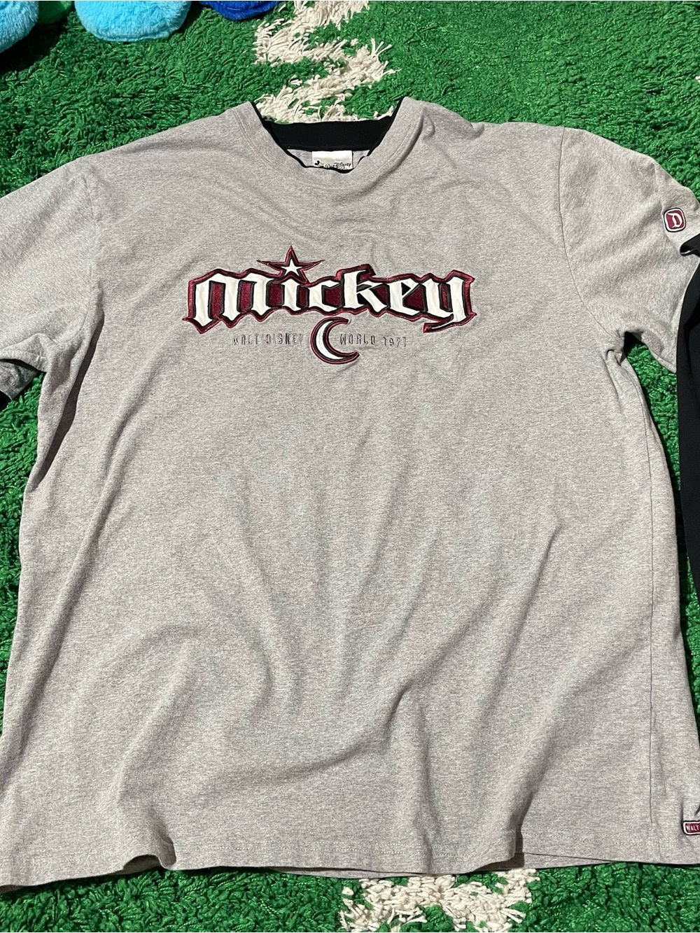 Disney vintage gothic Long Sleeve Mickey Graphic Tee Disney world